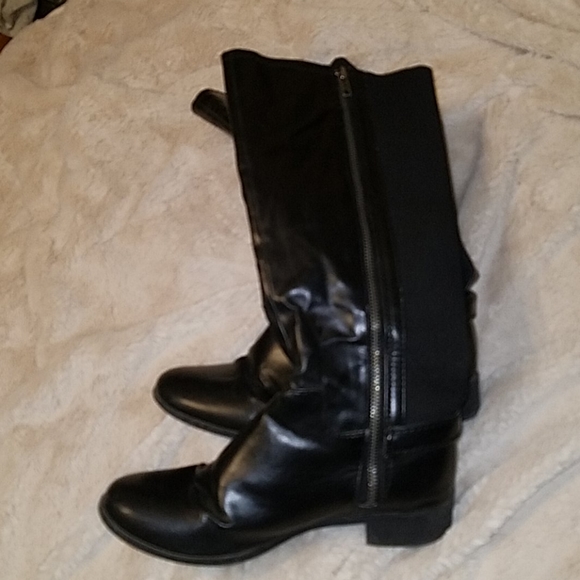 Zip up casual boots - Picture 2 of 2